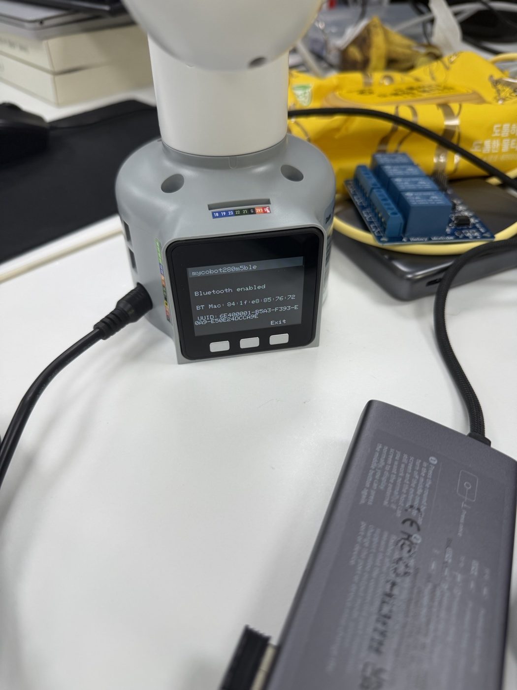 myCobot 280 M5 완전 정복 #1 — USB, WiFi, Bluetooth 3가지 연결 방법 총정리 (Python) 7 myCobot 280 M5Stack Bluetooth BLE 모드 UUID 표시