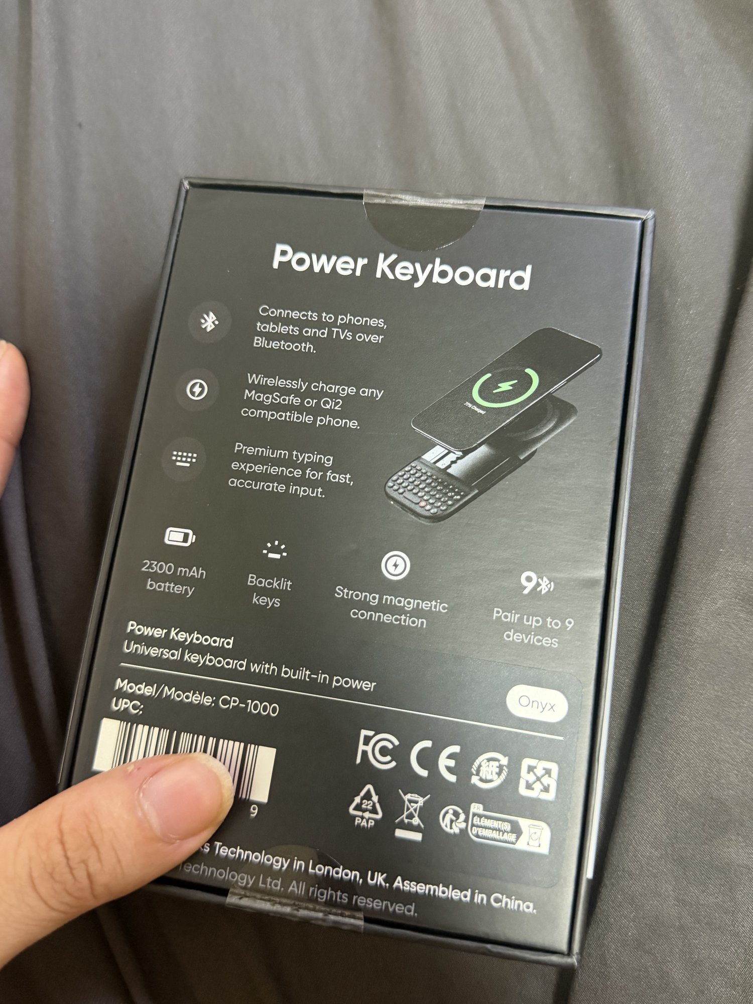 클릭스 파워 키보드 박스 뒷면 스펙 - 2300mAh 배터리, 9대 페어링, 백라이트