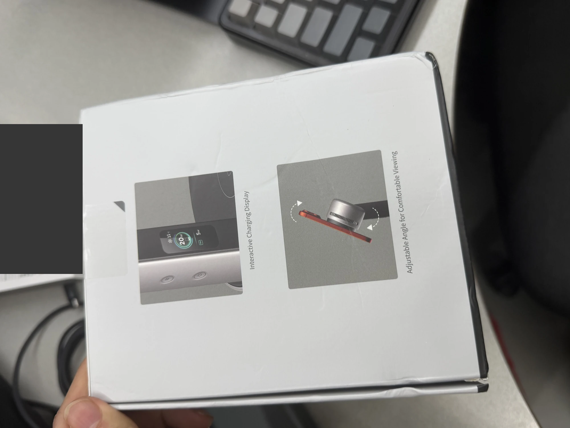 유그린 맥플로우 프로 2in1 W776 후기 — Qi2 25W 펠티어 냉각·사용법 14 디스플레이와 각도 조절 안내 그림이 있는 유그린 충전기 상자